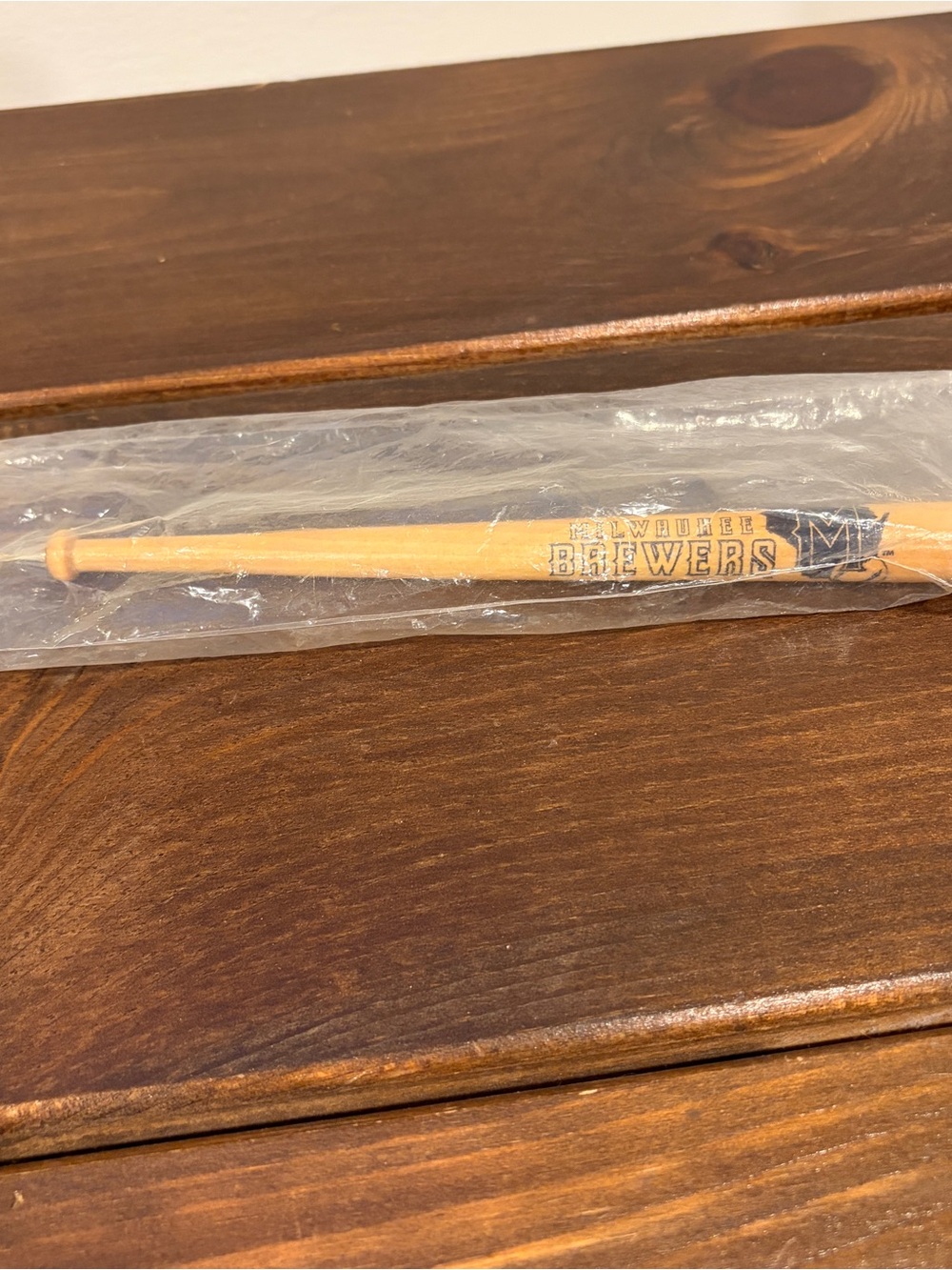Vintage (1997) Milwaukee Brewers Bat Pen New Sealed 8 Inch